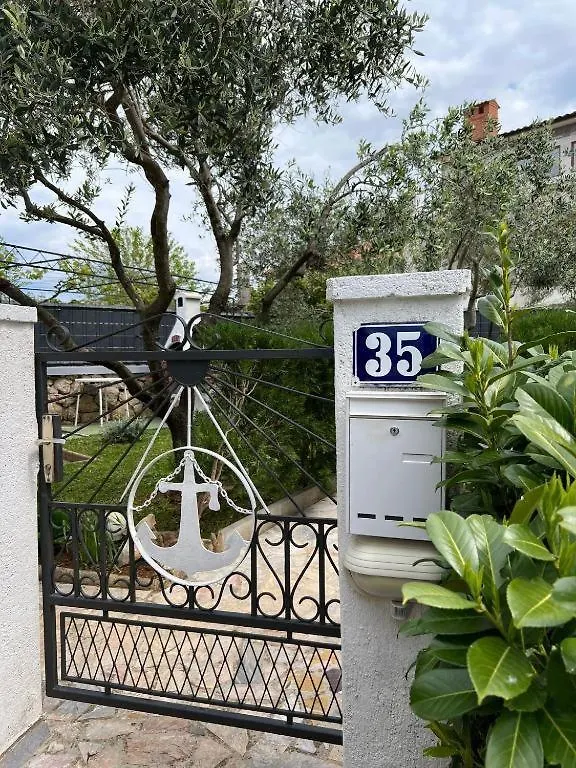 Appartement Bernarda à Skrbčići